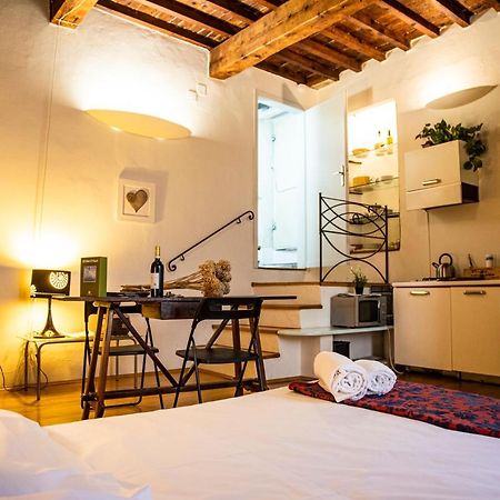 Апартаменты Studio In Tornabuoni Within A Renaissance Building Флоренция Экстерьер фото